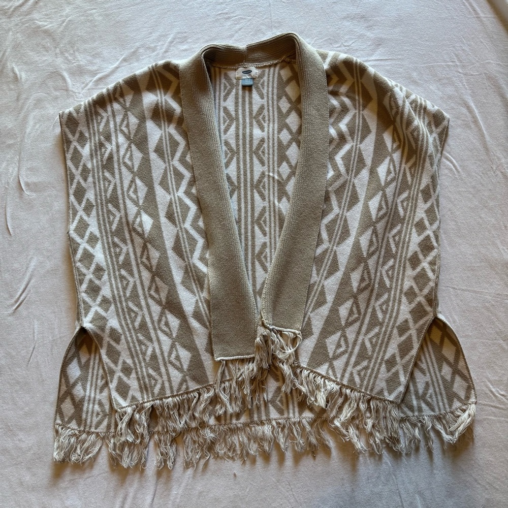 Old Navy Beige and White Women’s Cardigan - Size XS-S